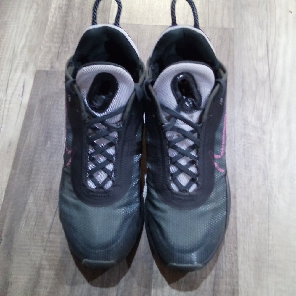 Nike Air Max 2090